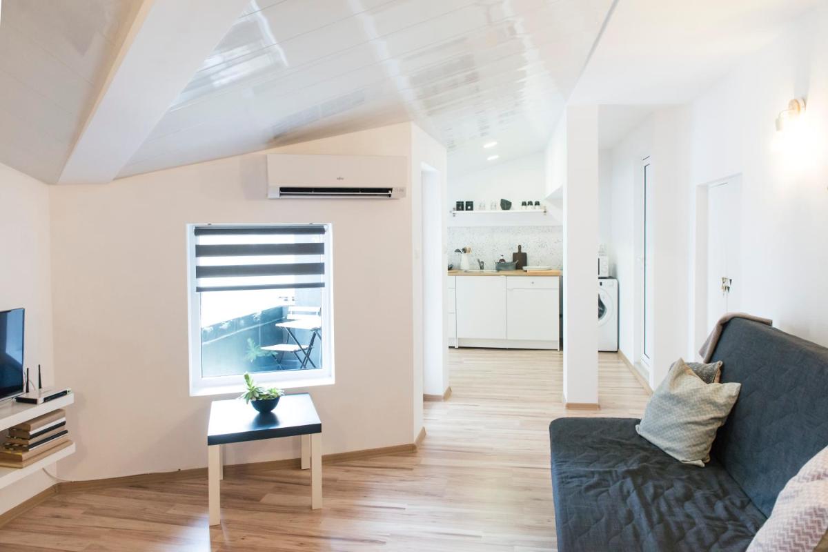 Balabanov White - Housity