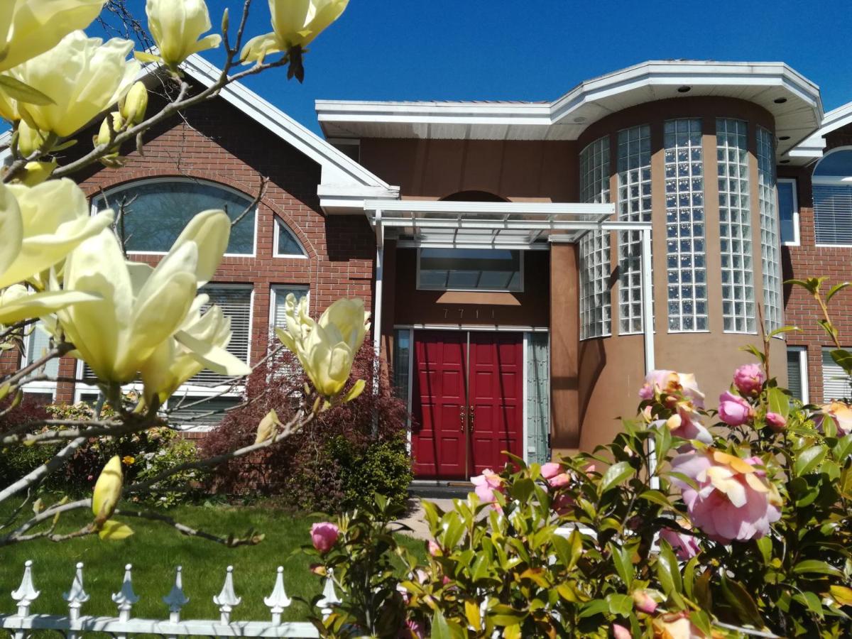 Lido Family Guest House - Housity