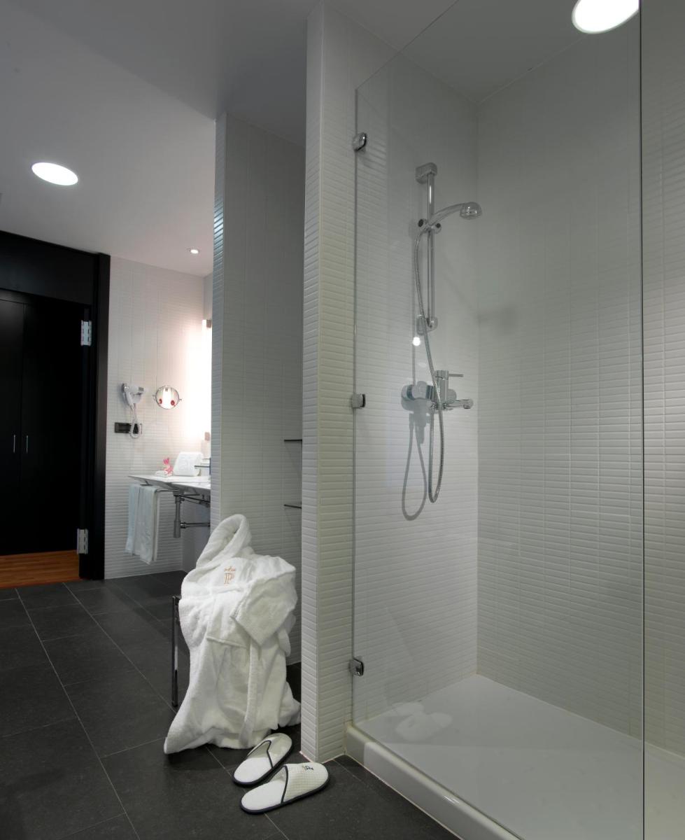 Parador de Antequera - Housity