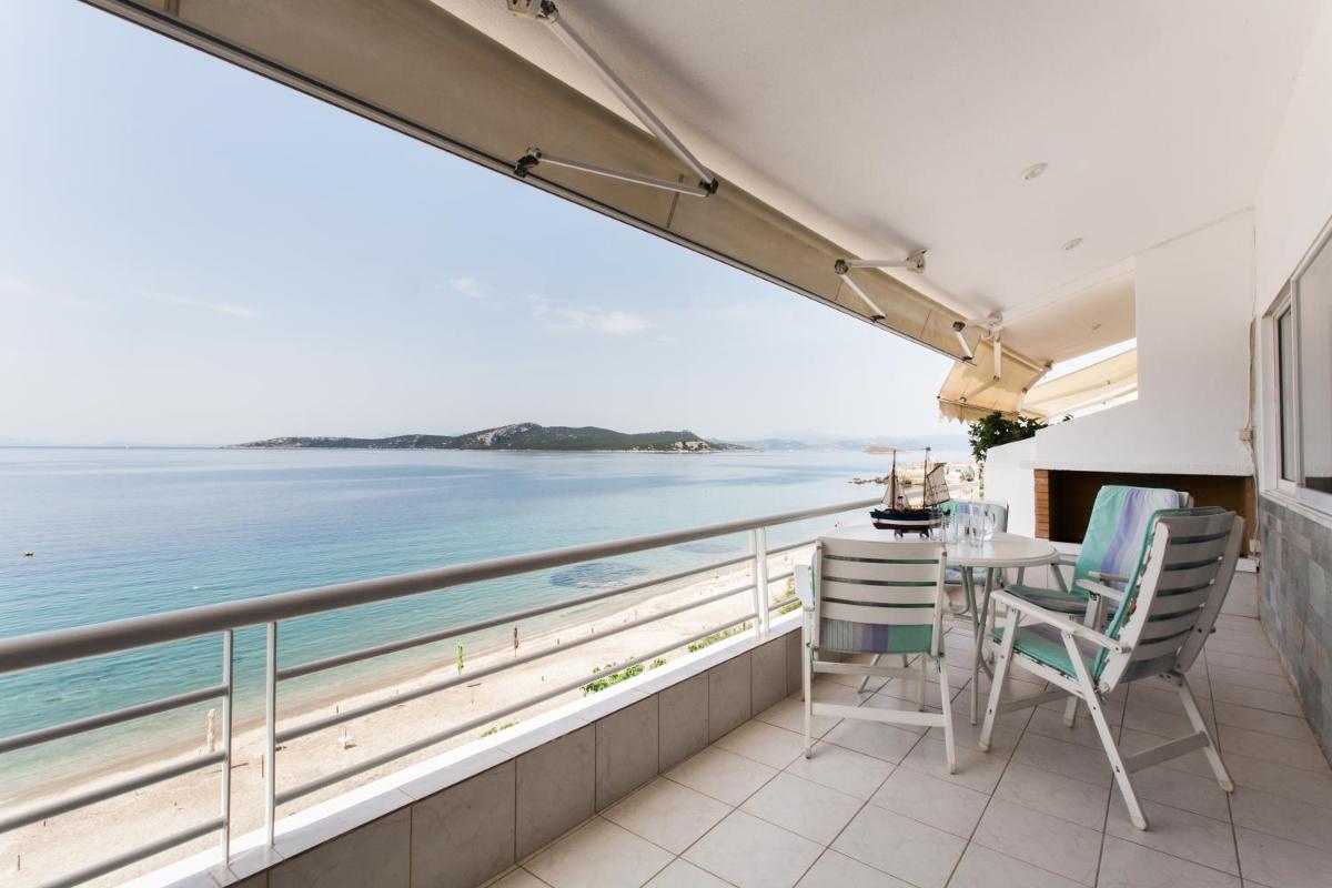 Evia Island,Styra Maisonettes - Housity