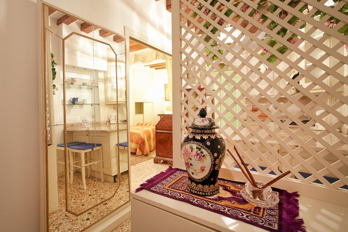 San Luca Flats - Housity
