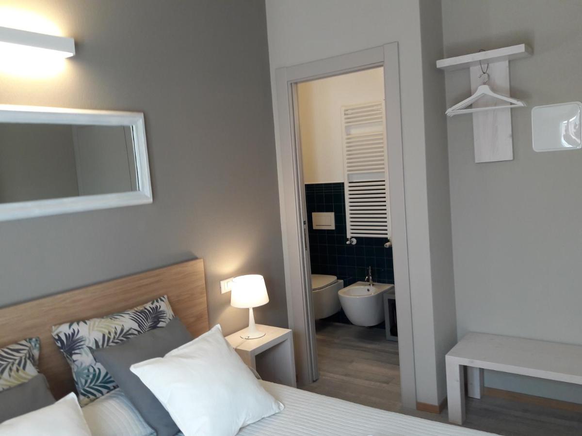 Santa Marta Rooms - Vernazza - Housity