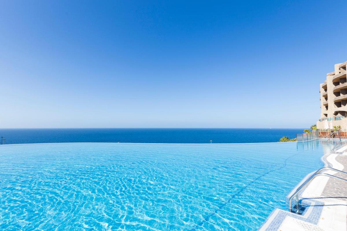 Gloria Palace Royal Hotel & Spa - Housity
