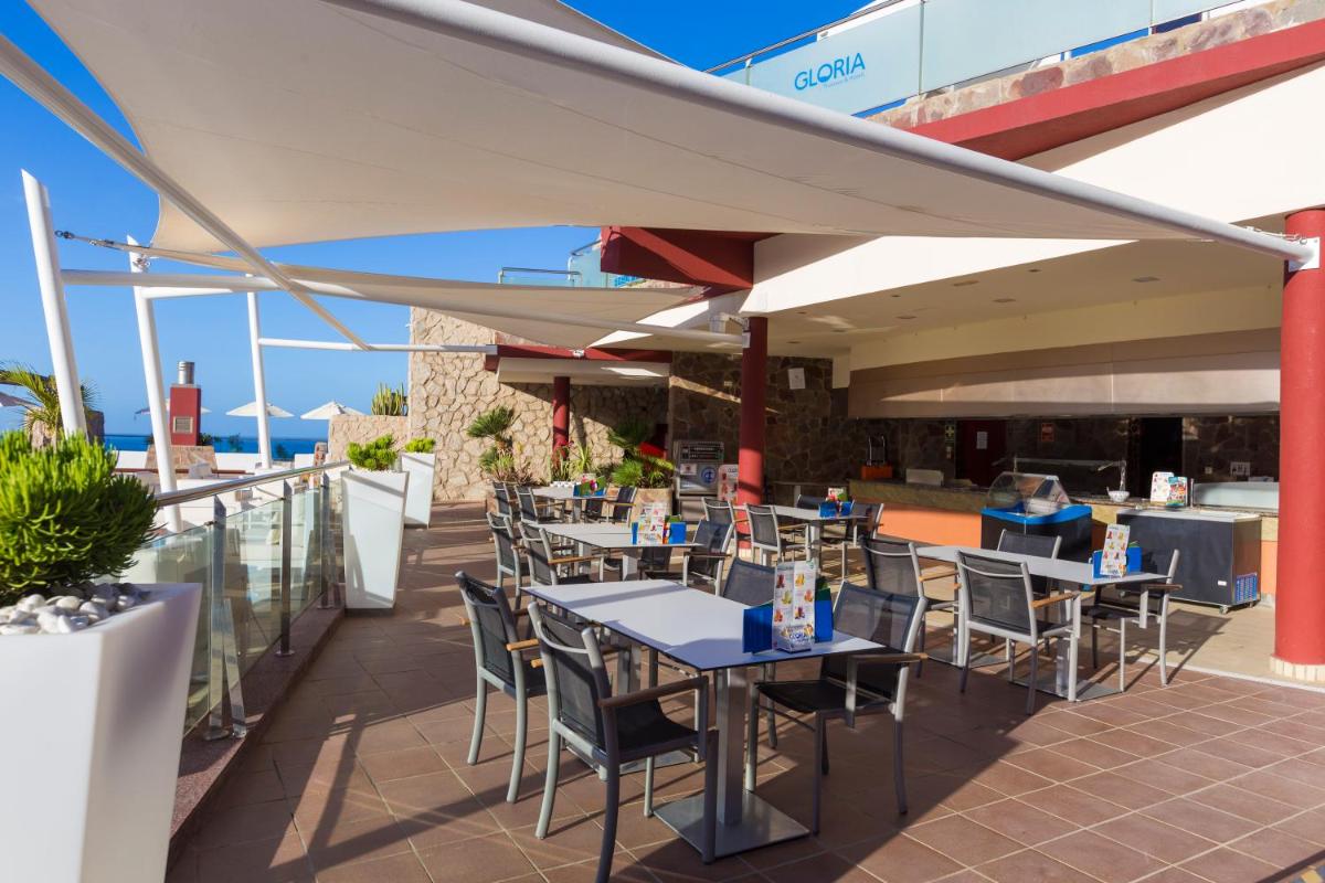 Un restaurante o sitio para comer en Gloria Palace Royal Hotel & Spa