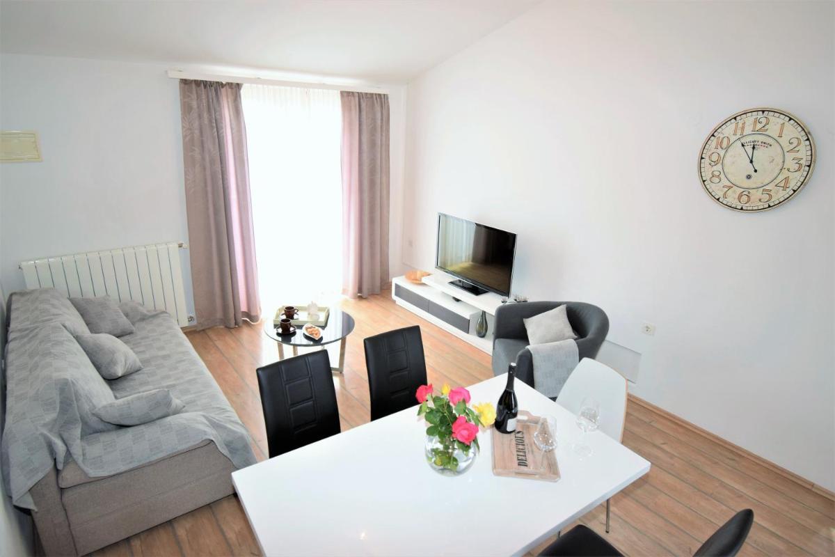 Apartment Vita - Housity