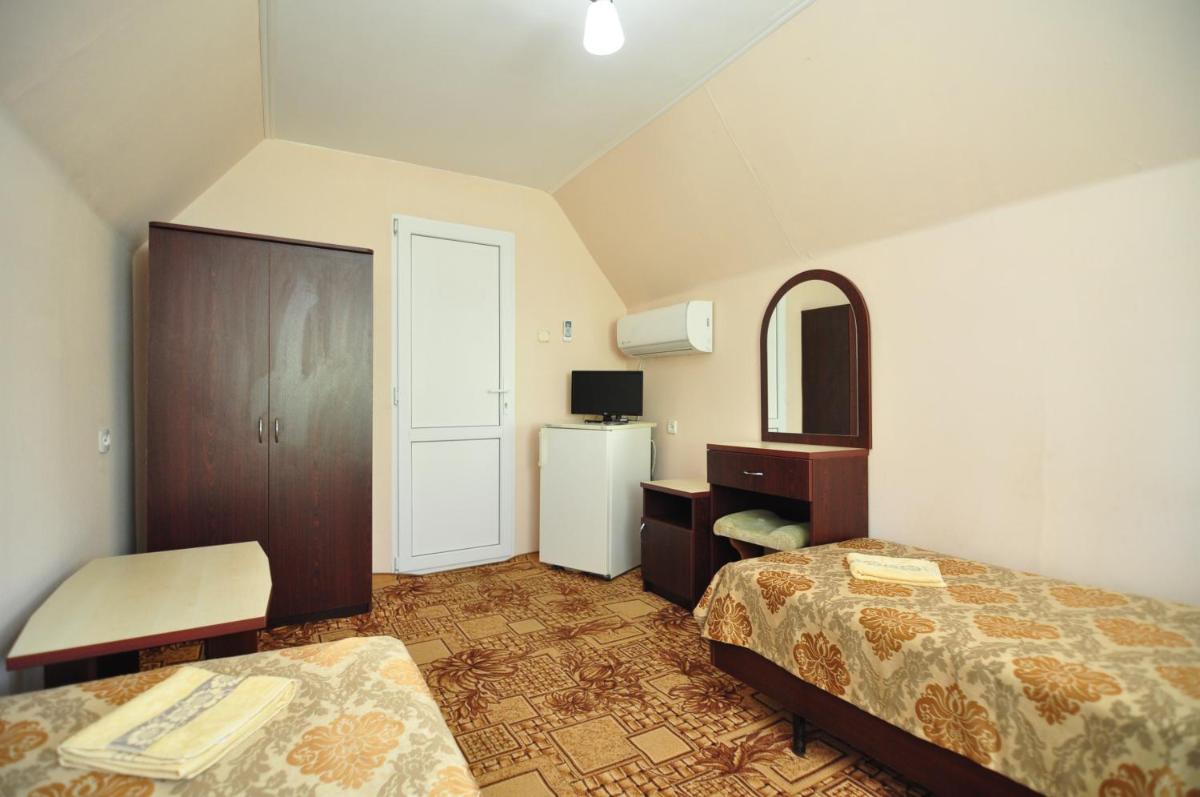 Guest House Kristiel - Housity