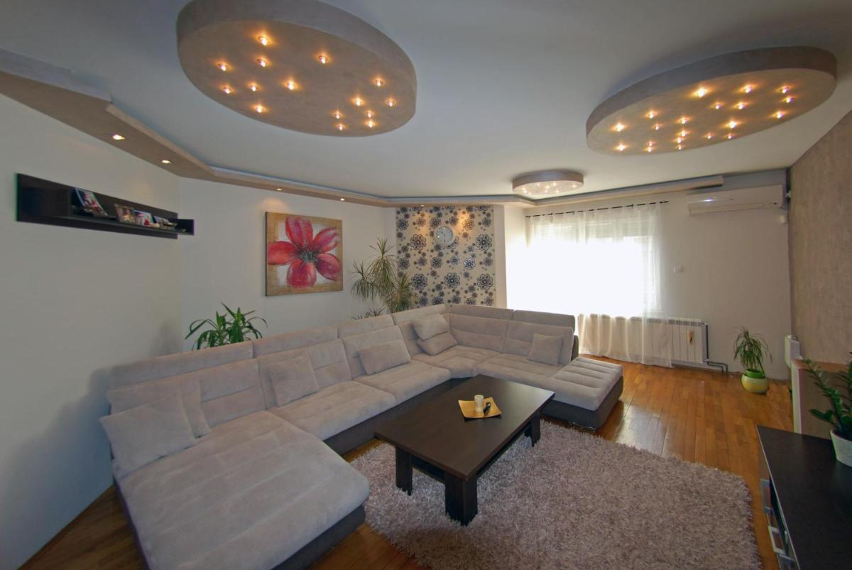 Franstal Apartments - Housity