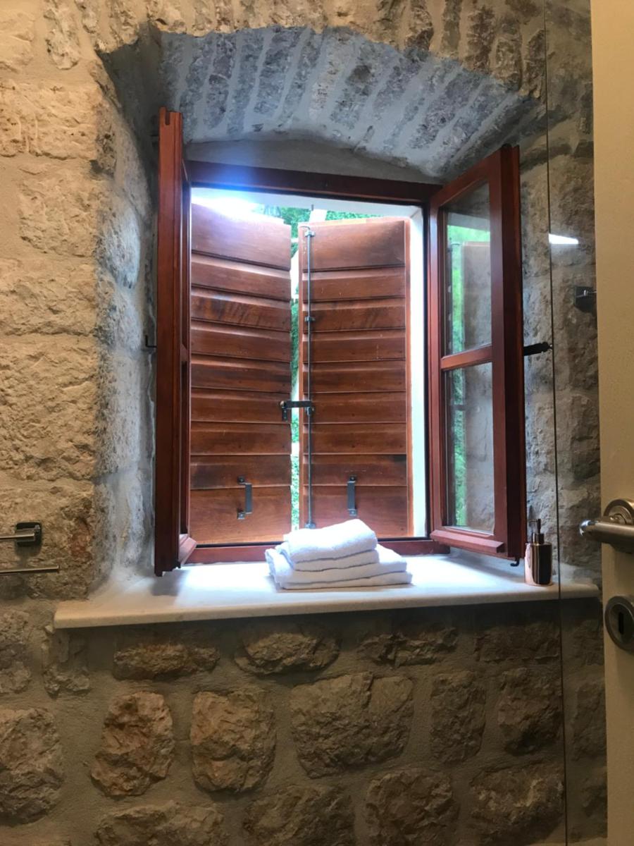 Stone house 264 - Housity