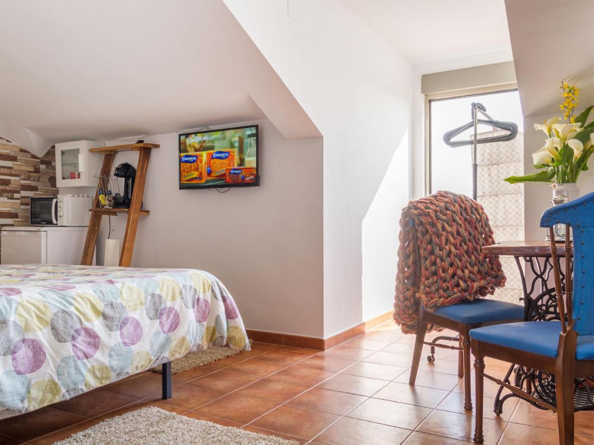 Alojamientos Mirapeñas - Housity