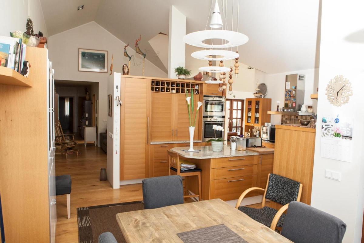 Great View Guesthouse - Housity