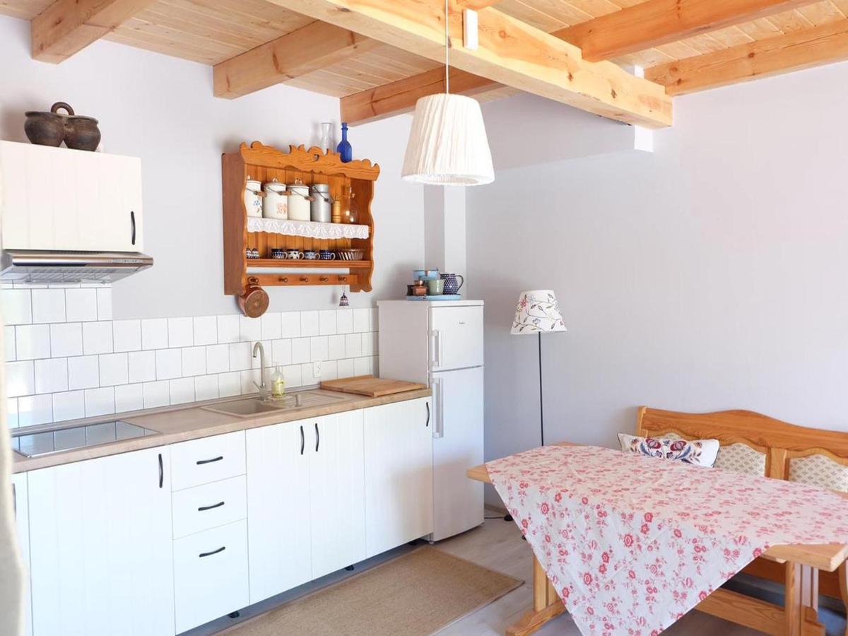 Attractive cottage in Ze w gi near the lake - Housity