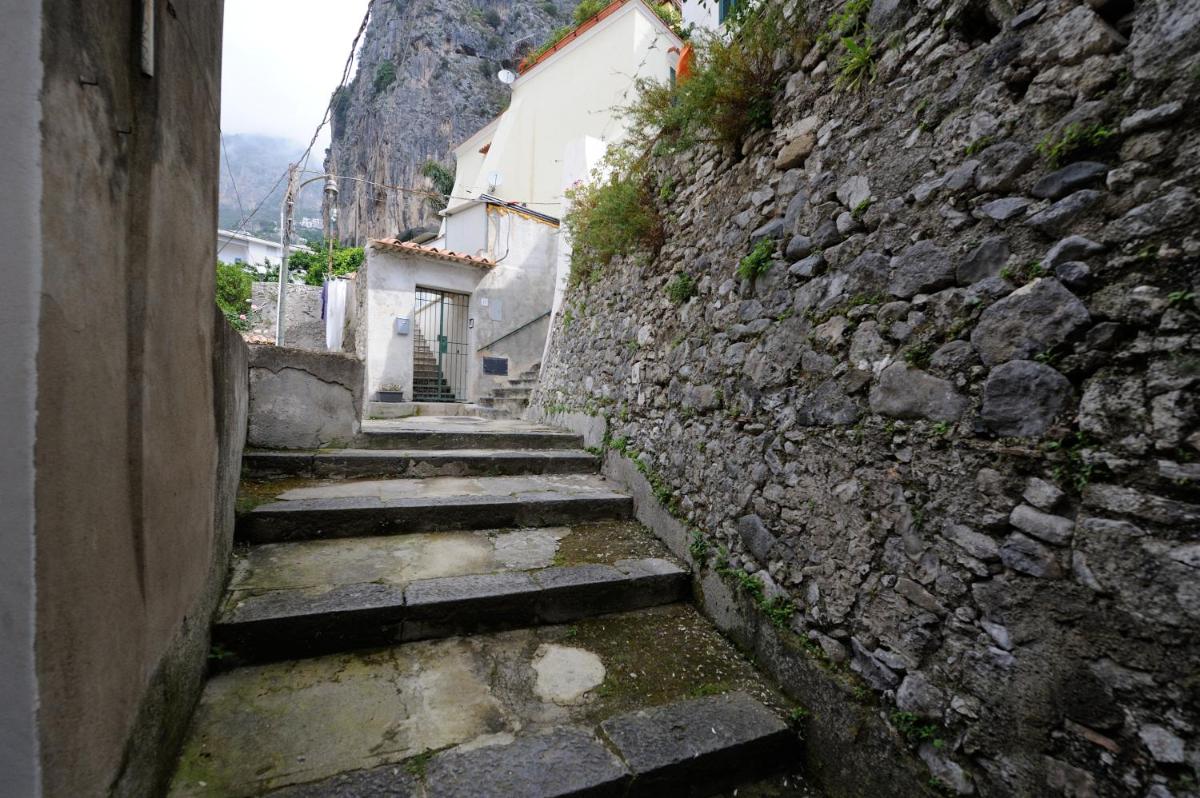 Gio Suite Amalfi - Housity