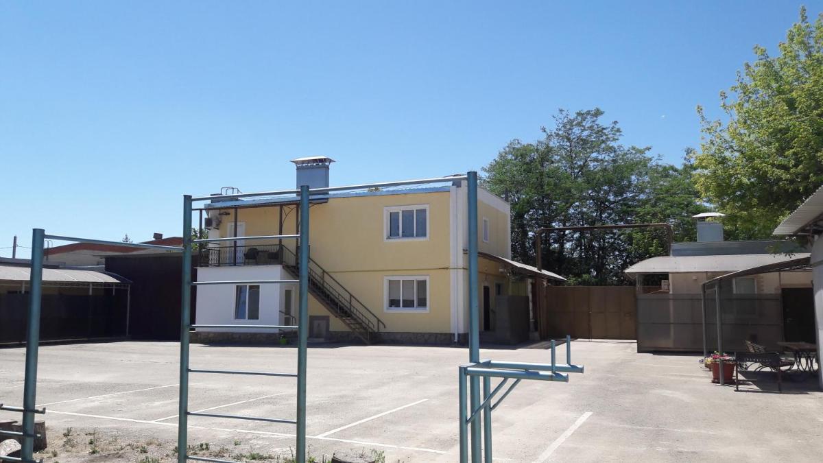 Mini-Hotel Svetlana - Housity