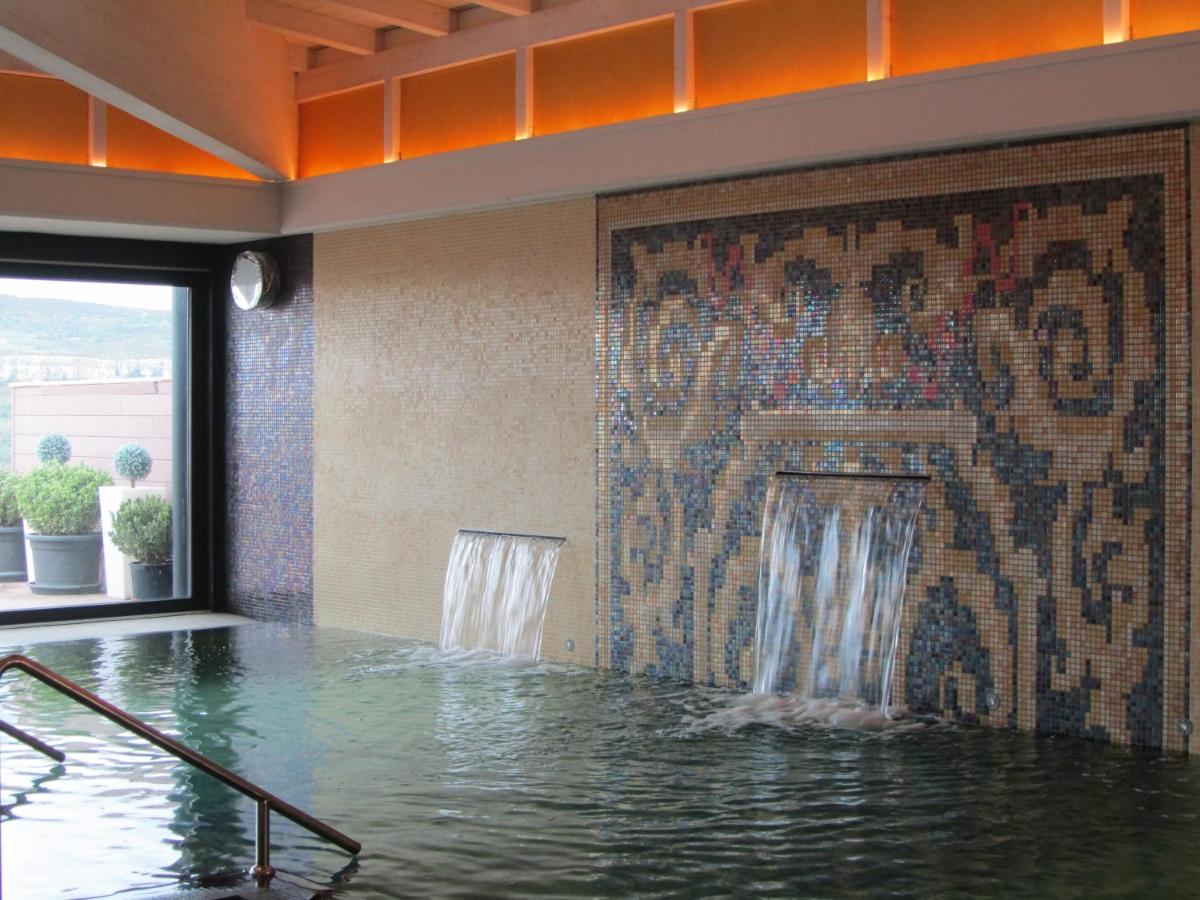 Piscina en o cerca de Hotel Spa Balfagon