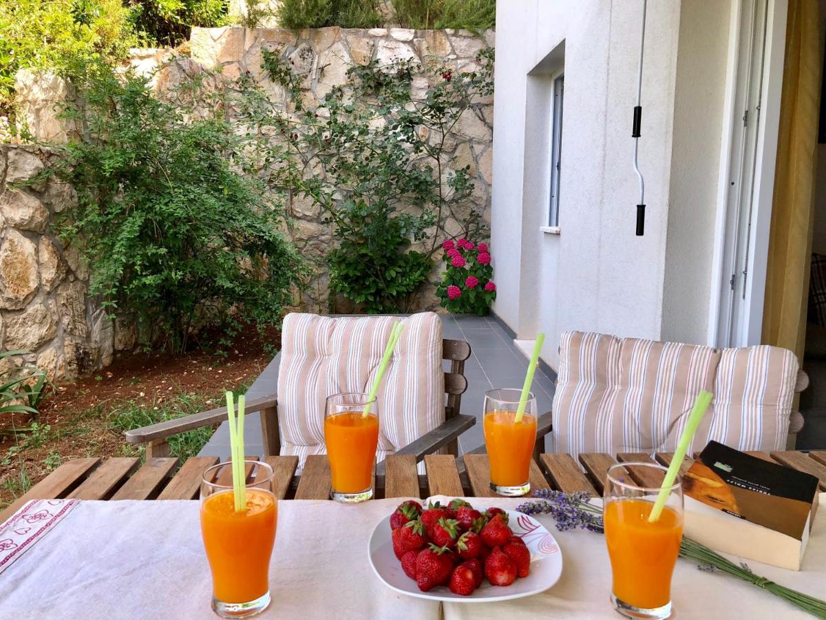 Villa Evita Apartments - Housity