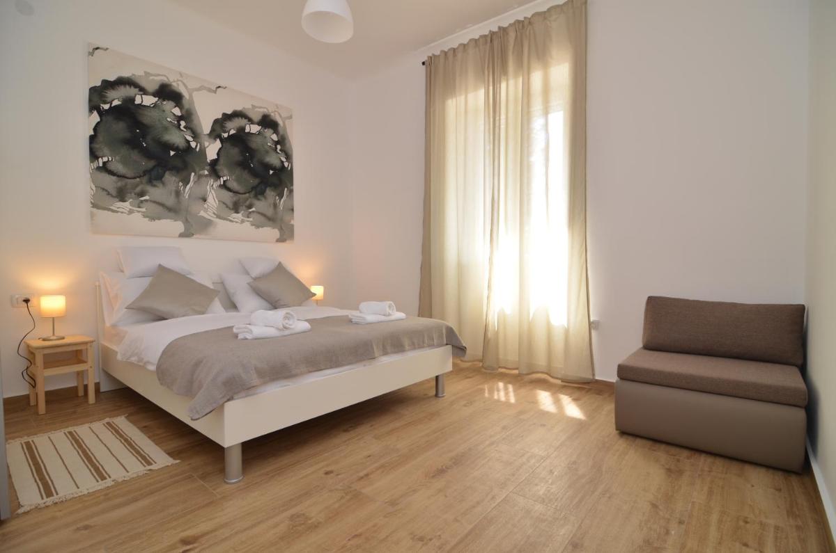 Apartment Zara Sun - Housity