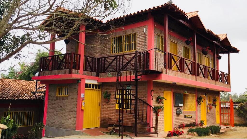Cabañas La Carolina - Mesa de Los Santos - Housity