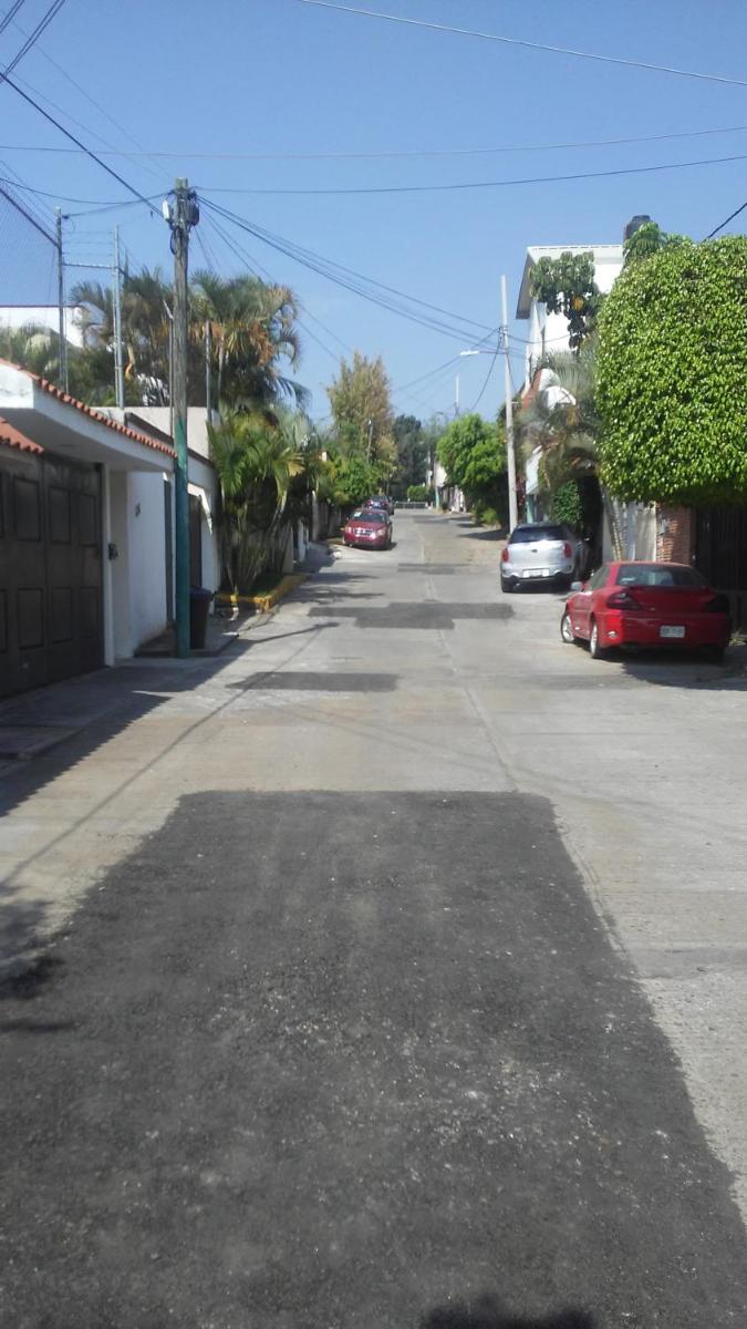Casa privada completa , para 8 personas para descanso y o trabajo tambien por habitacion con baño privado para 2 o 4 personas compartiendo areas comunes - Housity