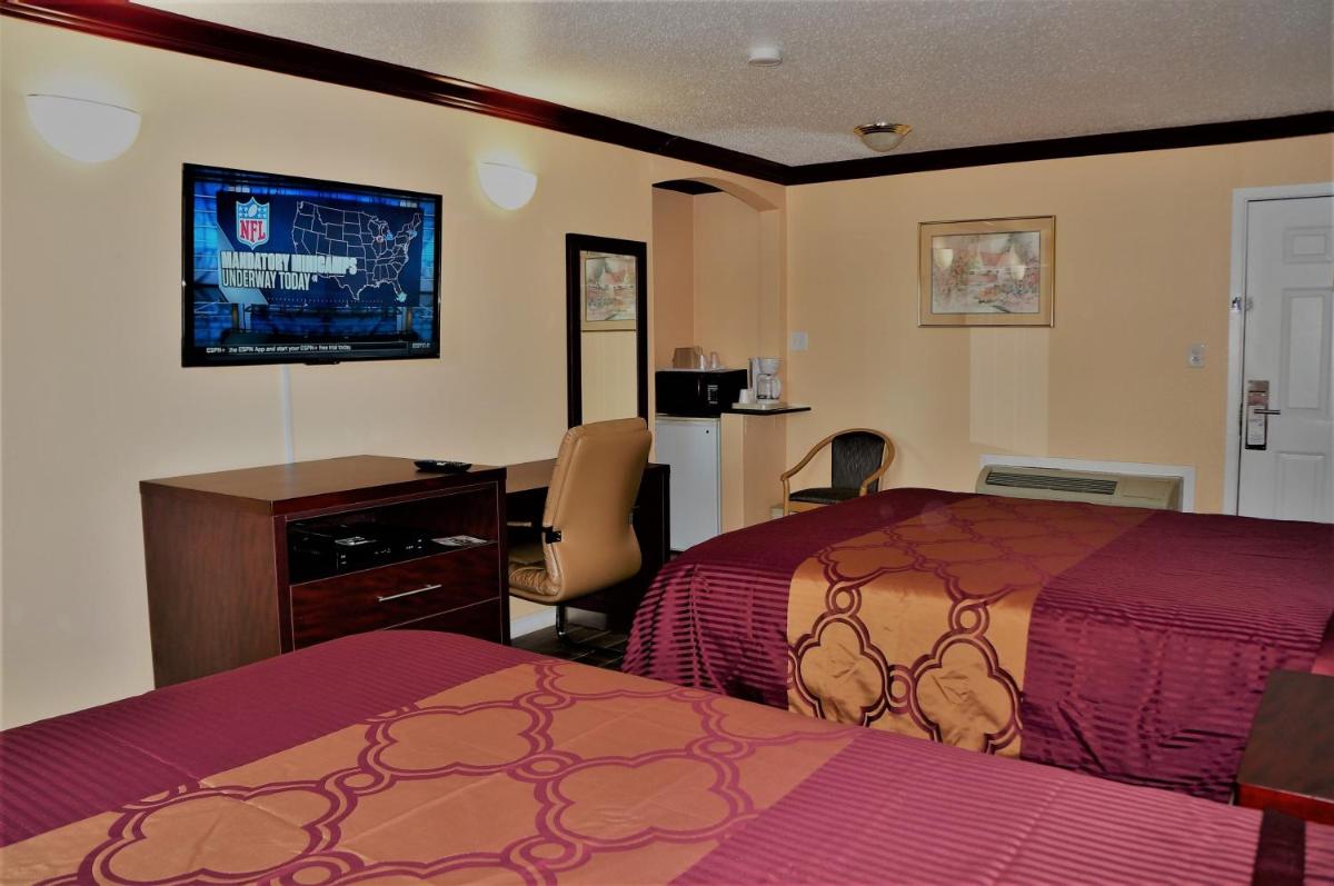 Americas Deluxe Inn- Marysville - Housity