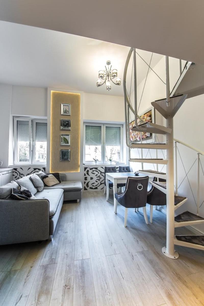 Sweet Dream - Housity