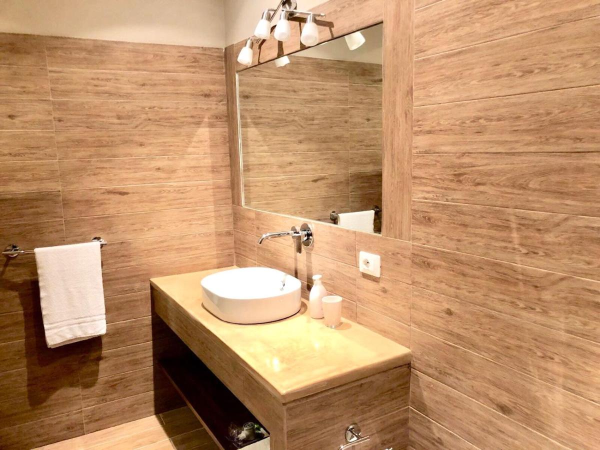 Nettuno Suite - Housity