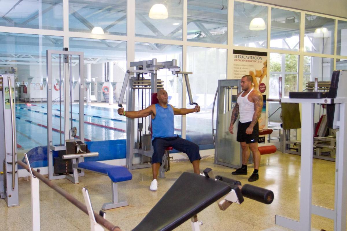 Gimnasio o instalaciones de fitness de Hotel & SPA Dynastic