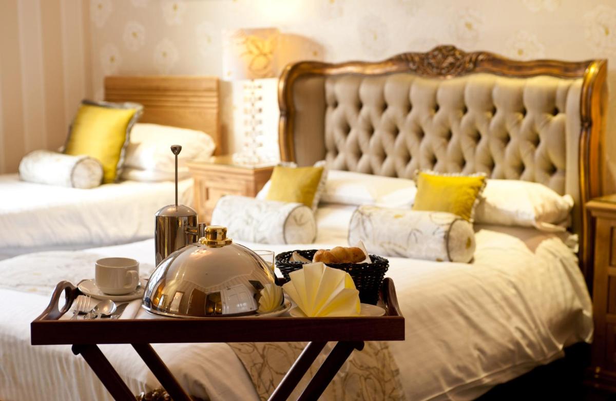 Exmoor White Horse Inn - Housity
