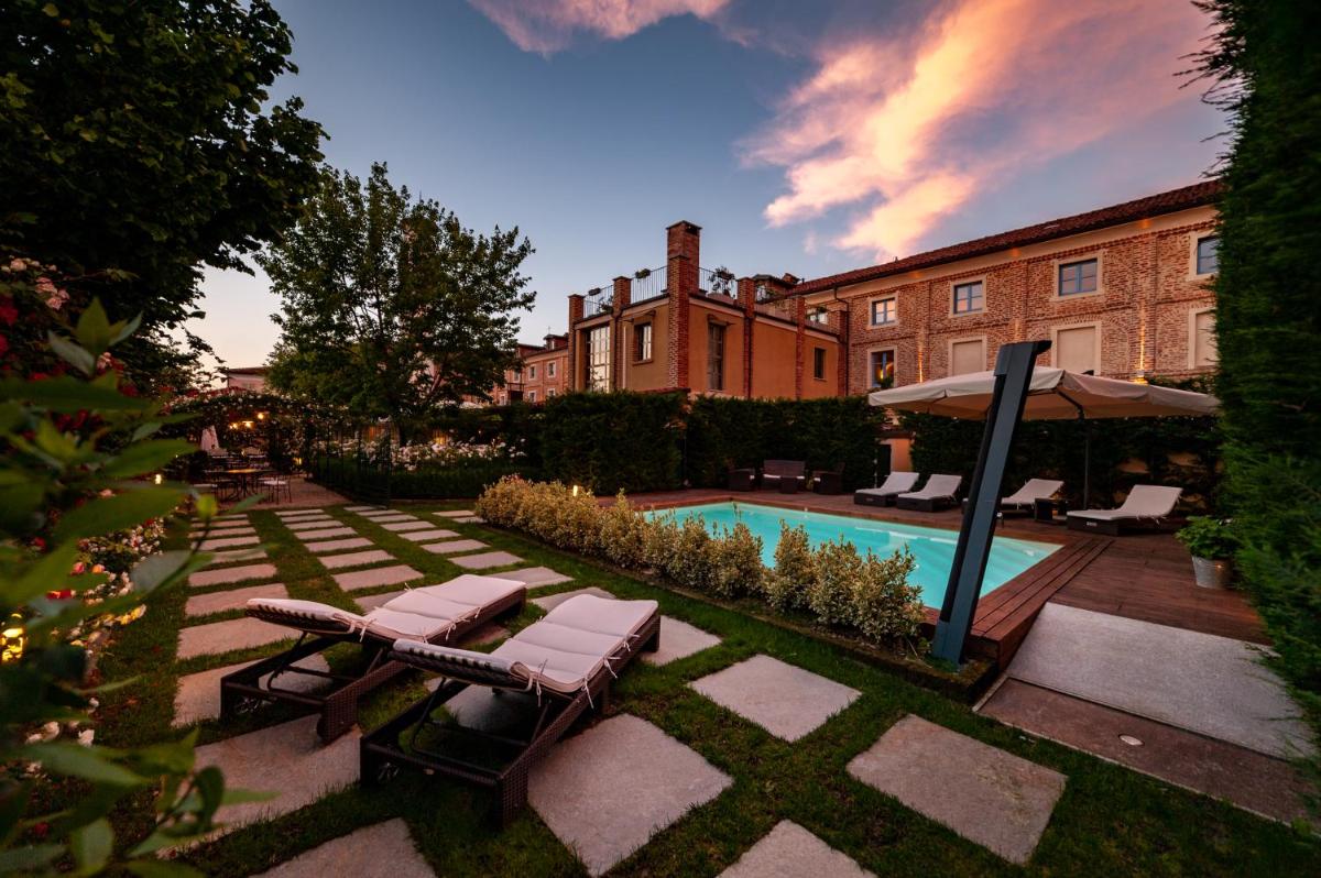 Hotel Il Campanile - Housity