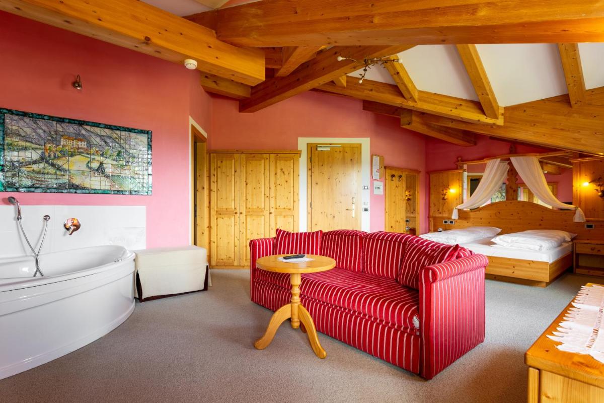 Hotel Rosa Resort - Housity