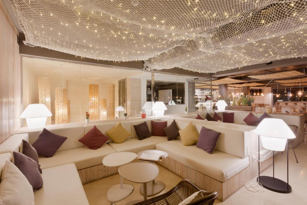 Zona de estar de Hotel Maritim 4 Superior