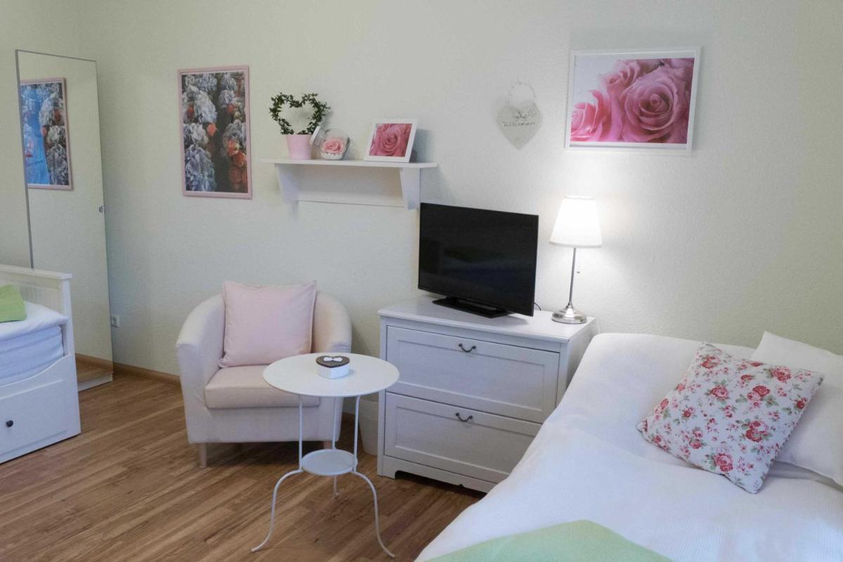 Pension im Adventhaus - Housity