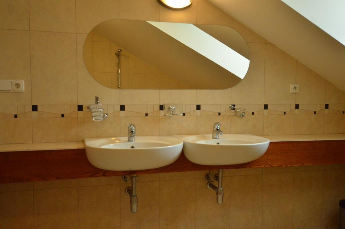 Hotel Vion - Hizvo