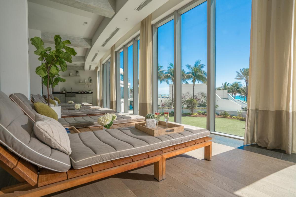 Eden Roc Miami Beach - Housity