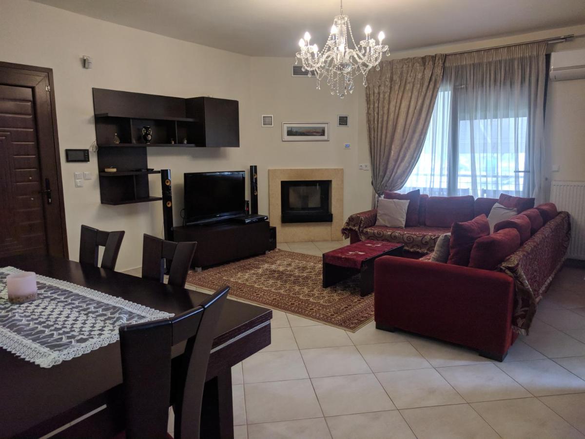Iraklitsa Apartment - Housity