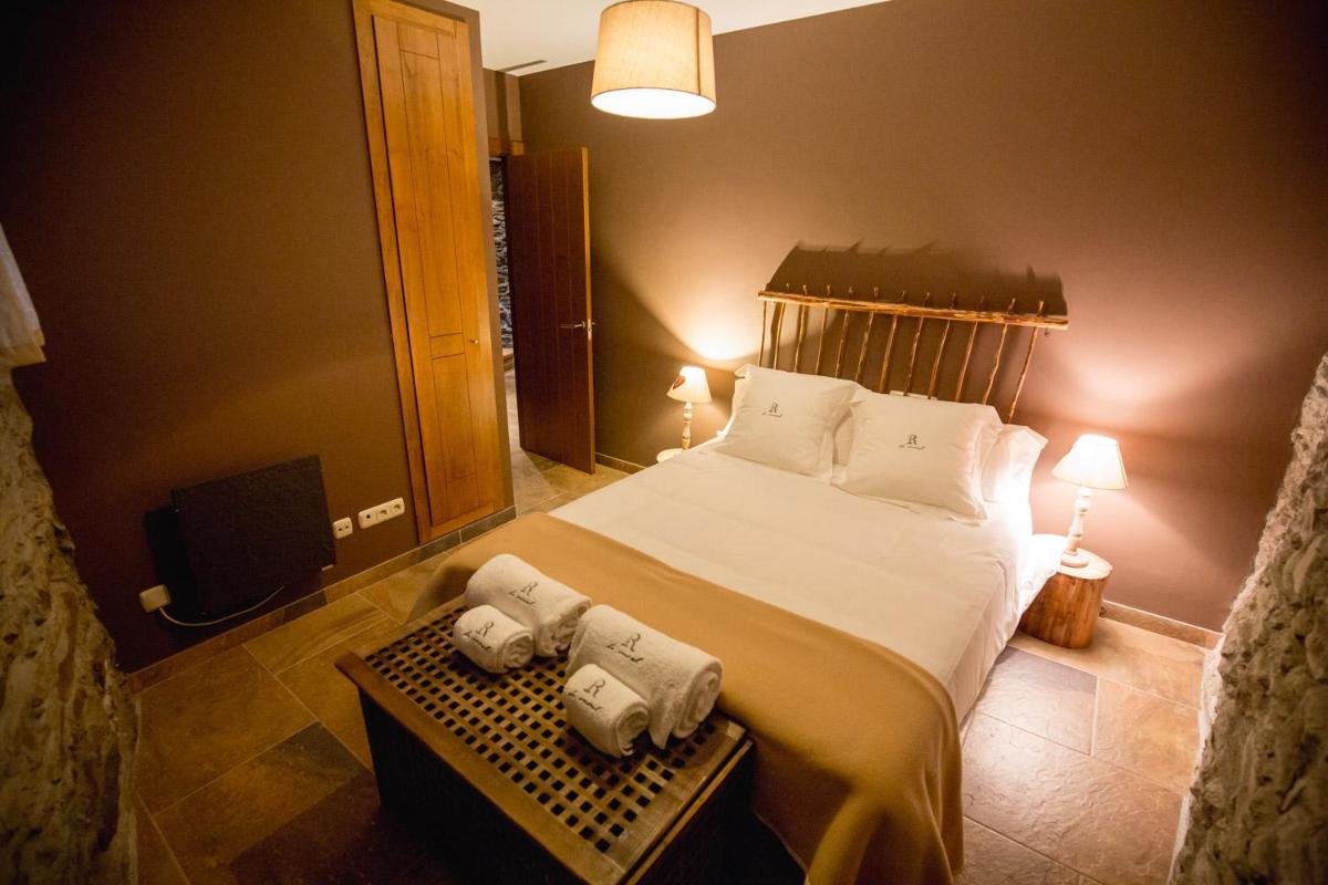 R de Rural - Casa Rural de les Arnes - Housity