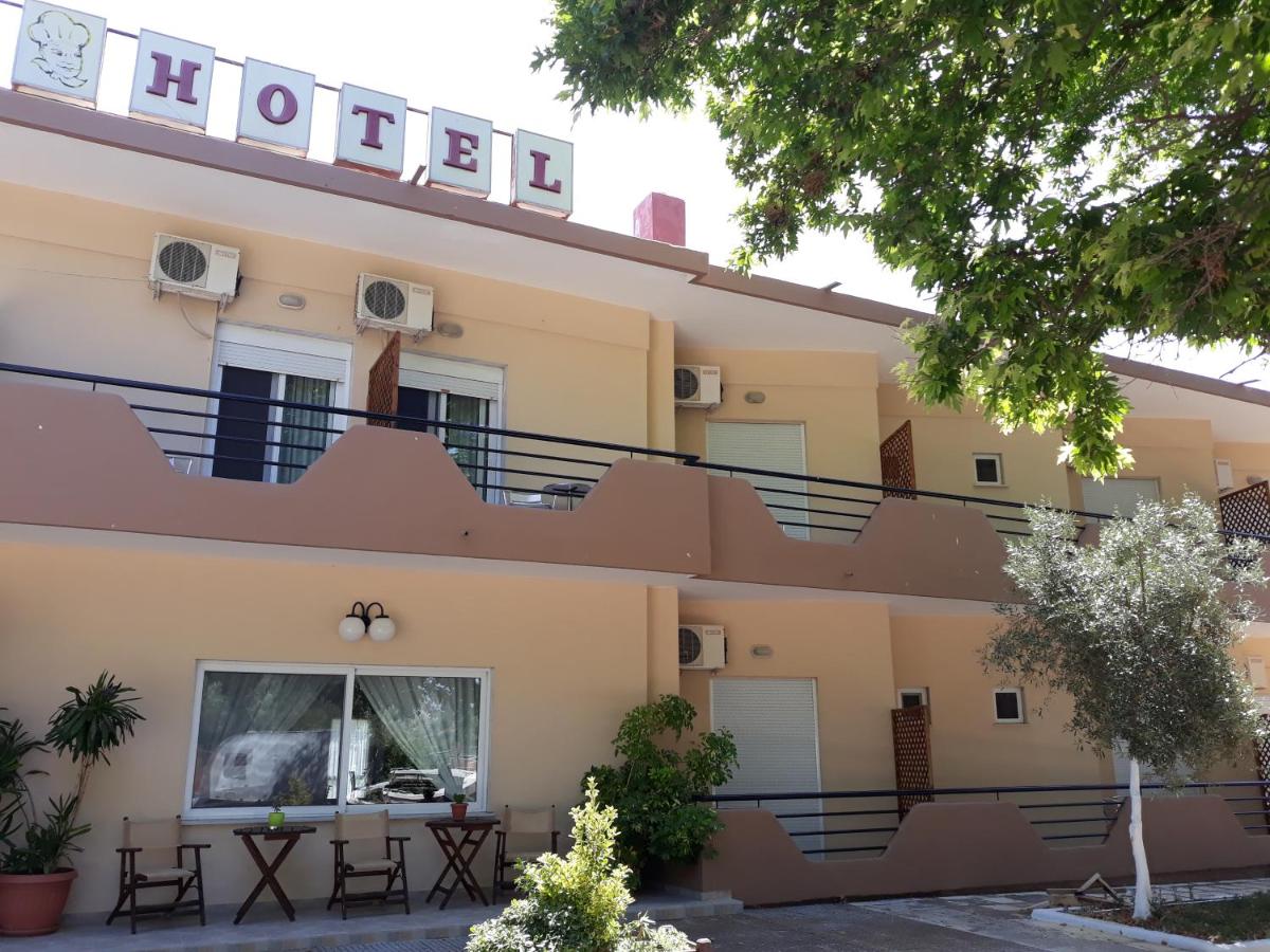 Hotel Isidora - Housity