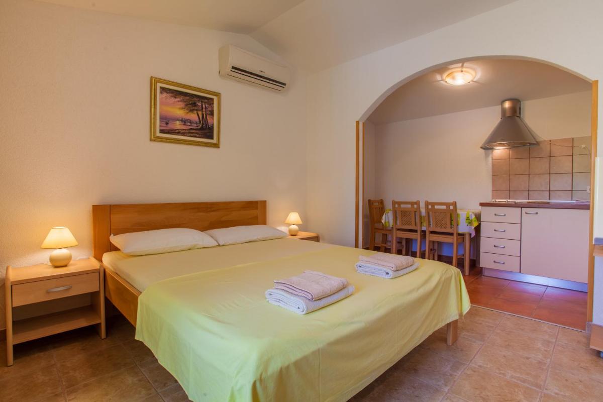 Apartments Dandić - Housity