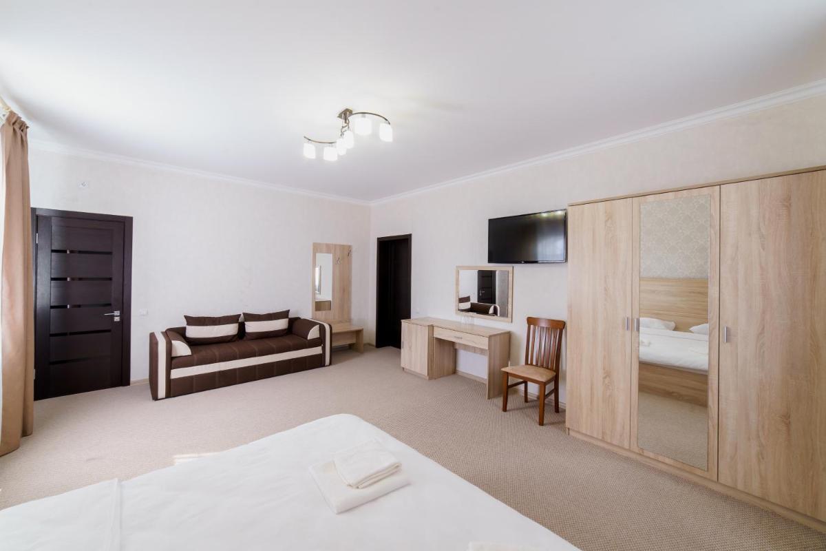 Hotel Balmont - Housity