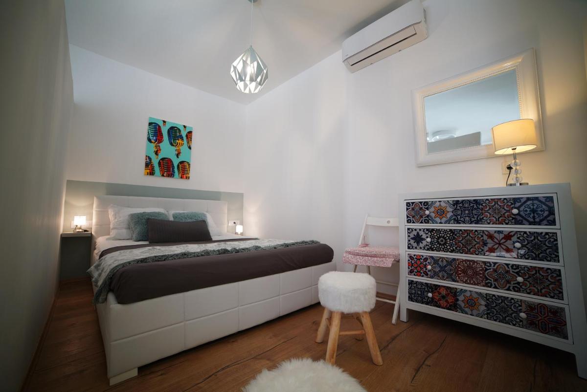 Villa Korona Apartments - Housity