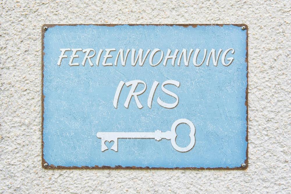 Iris - Housity