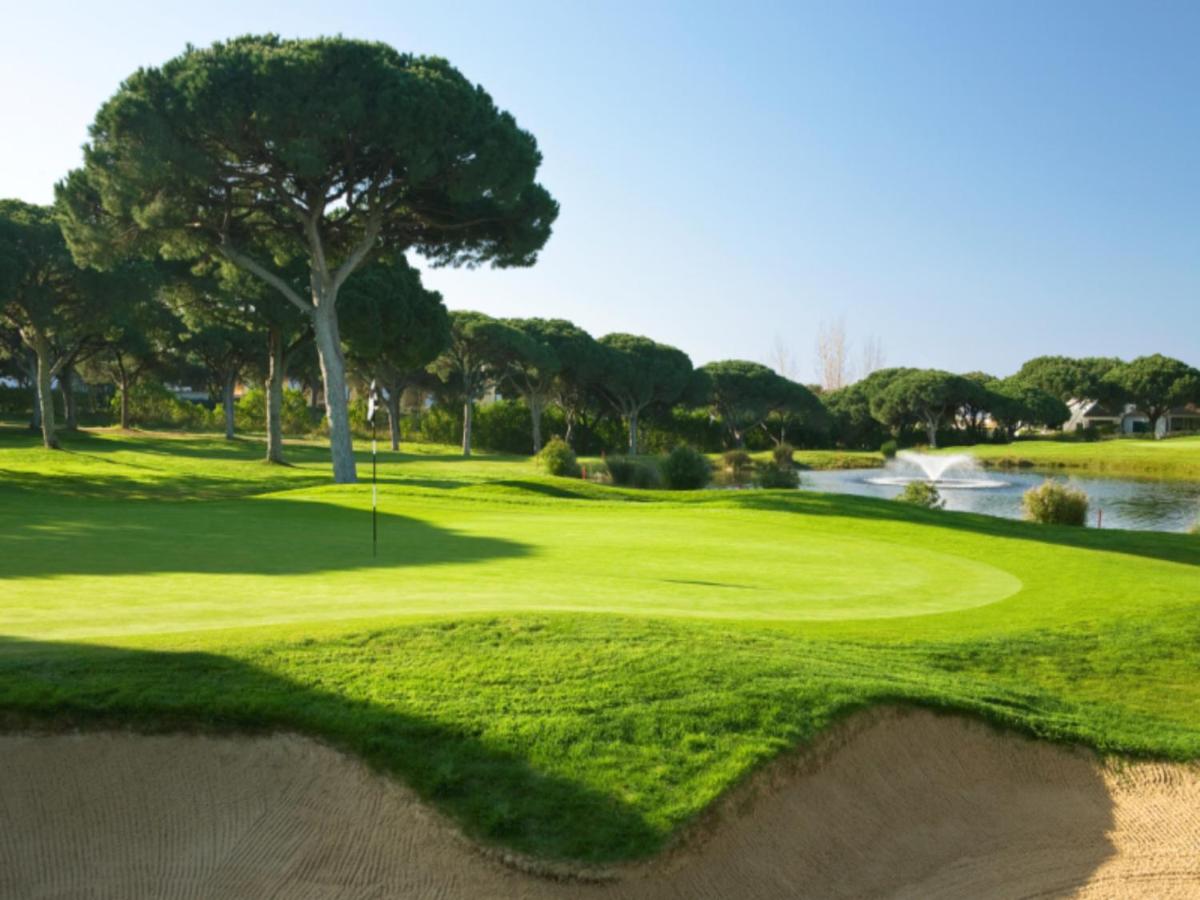 As comodidades de golfe no resort ou nas proximidades
