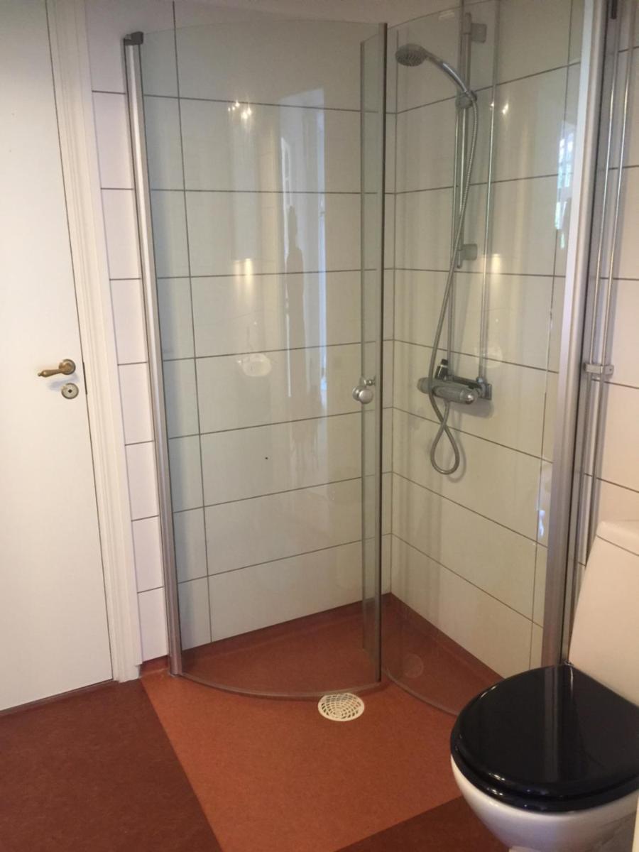 Farbror Alfreds Sjöutsikt - Housity