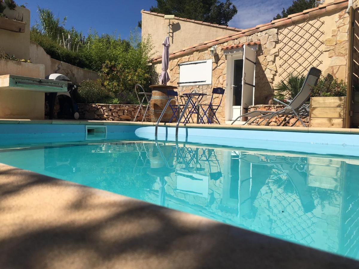 Studio Ensuès la Redonne à 1200 mètres de la mer - Housity