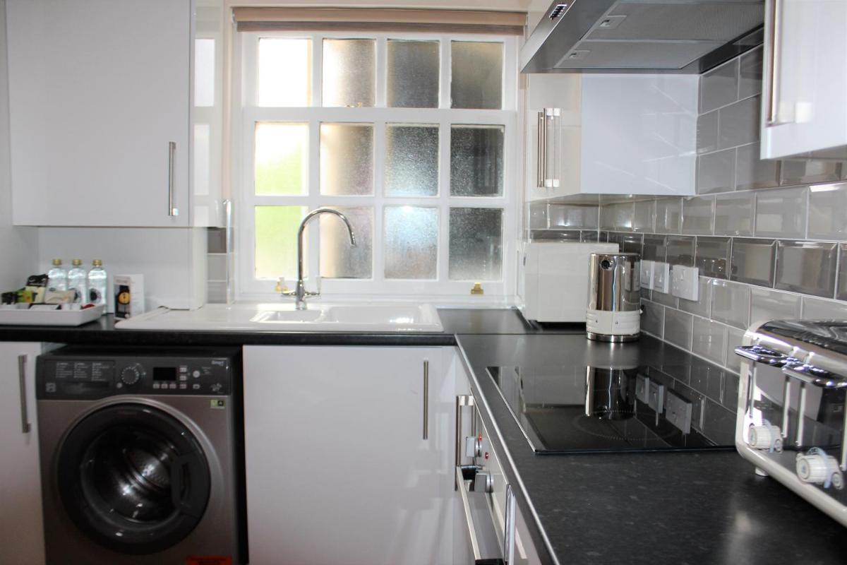 RIOSHOUSE George-Inn - Housity