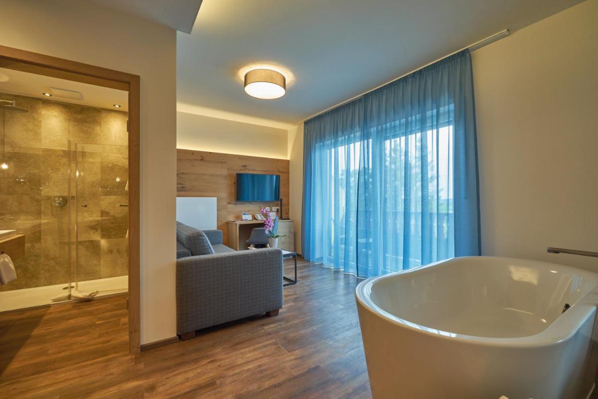 Wellnesshotel Zum Koch - Housity