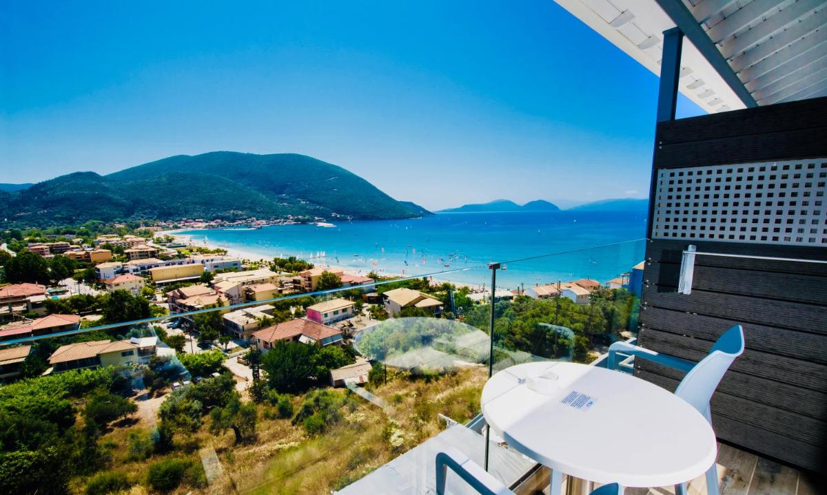 Ponti Beach Hotel - Housity