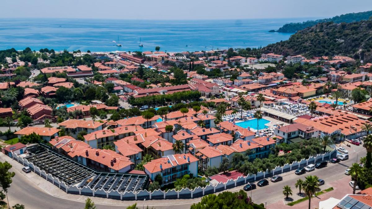 Karbel Hotel - Housity