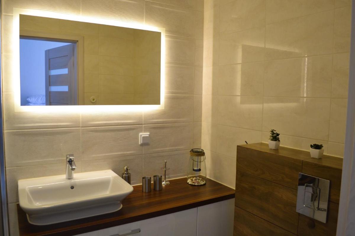 Horyzont 405 Międzyzdroje 200m od Plaży - Housity