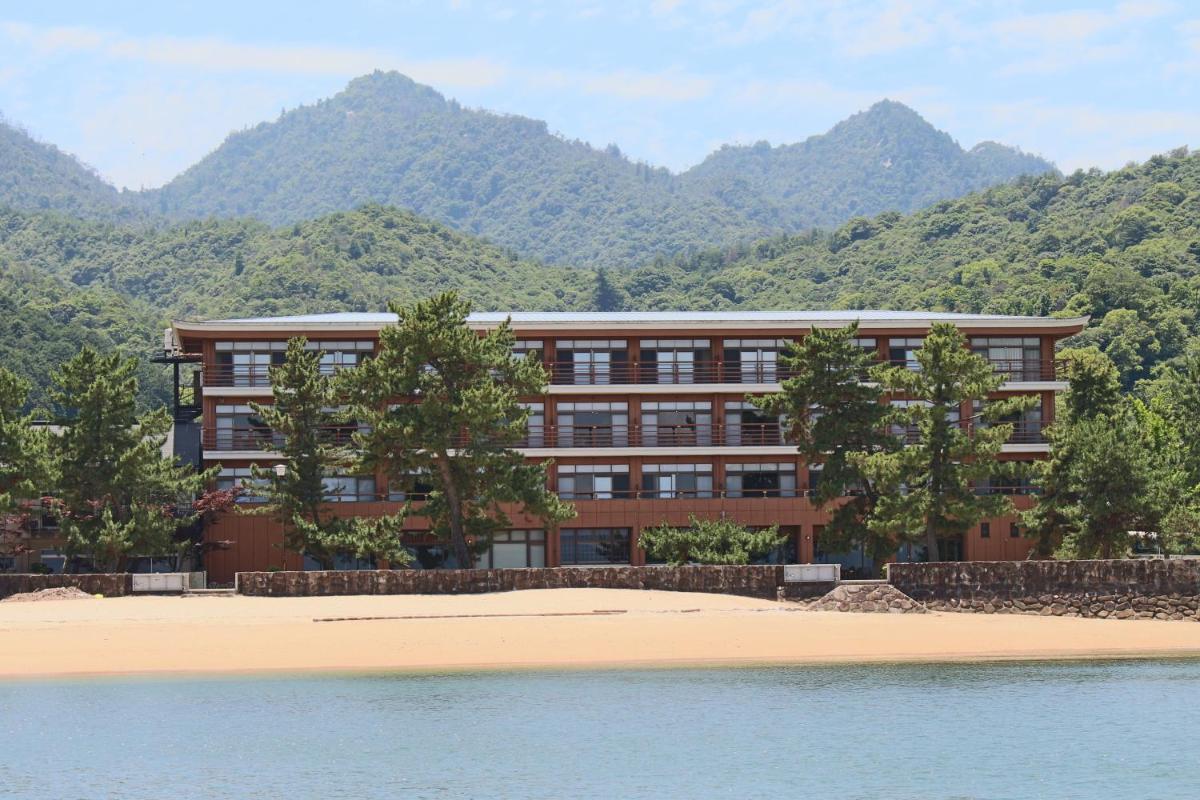 Miyajima Seaside Hotel - Hizvo