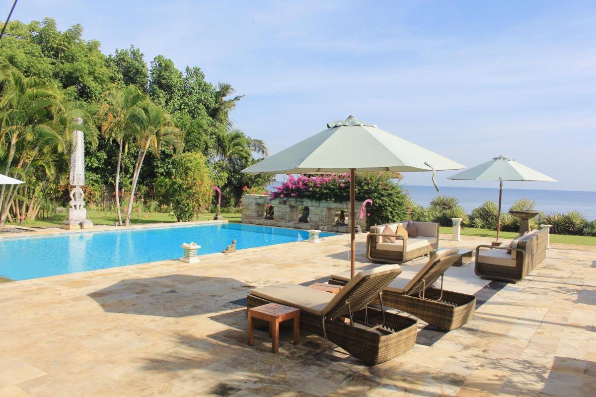 Suitetrails - Villa Belvedere Bali